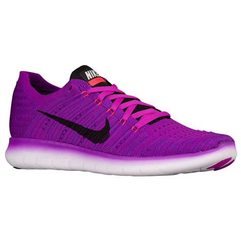 nike free women's shoes